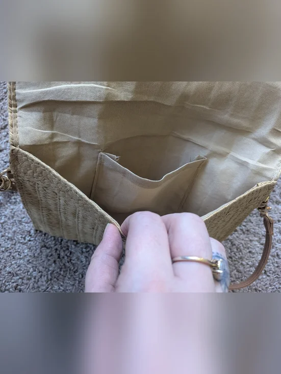 Woven Straw Envelope Adjustable Crossbody Clutch - Picture 8 of 11